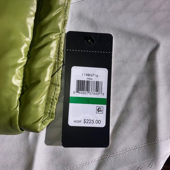 GUESS Puffer Shine Jacket in Green Size Large | Jimmy Jazz - Picture 9 of 12